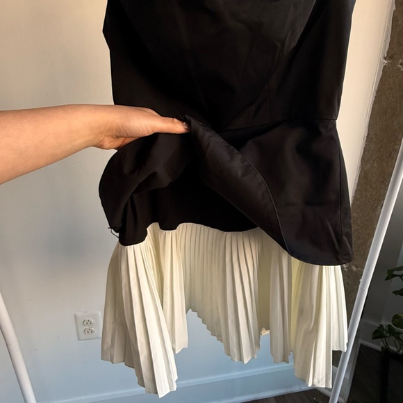 oddmuse London Exclusive Muse No. 1 - Picture 6 of 9